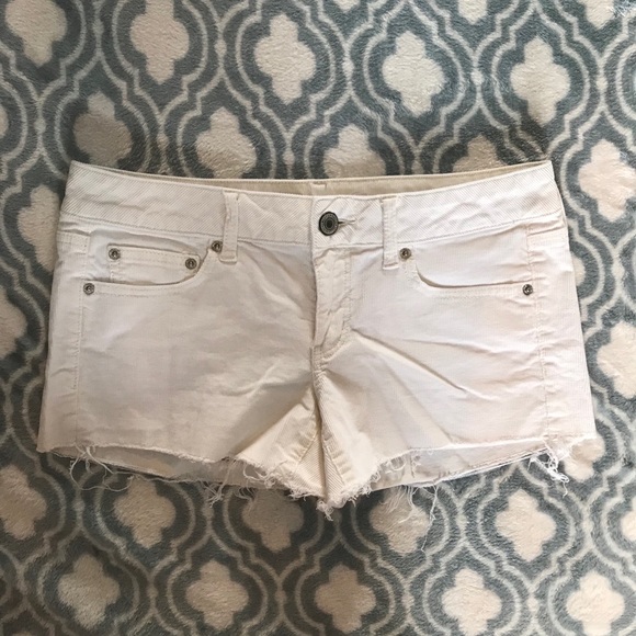 ae white shorts